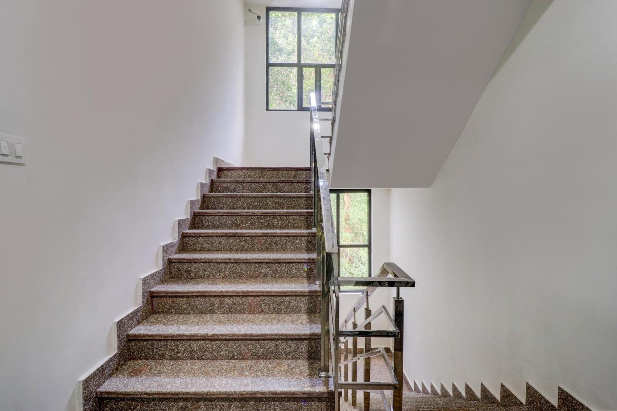 Oyo Flagship Malsi Forest View Home Stay Dehradun Buitenkant foto